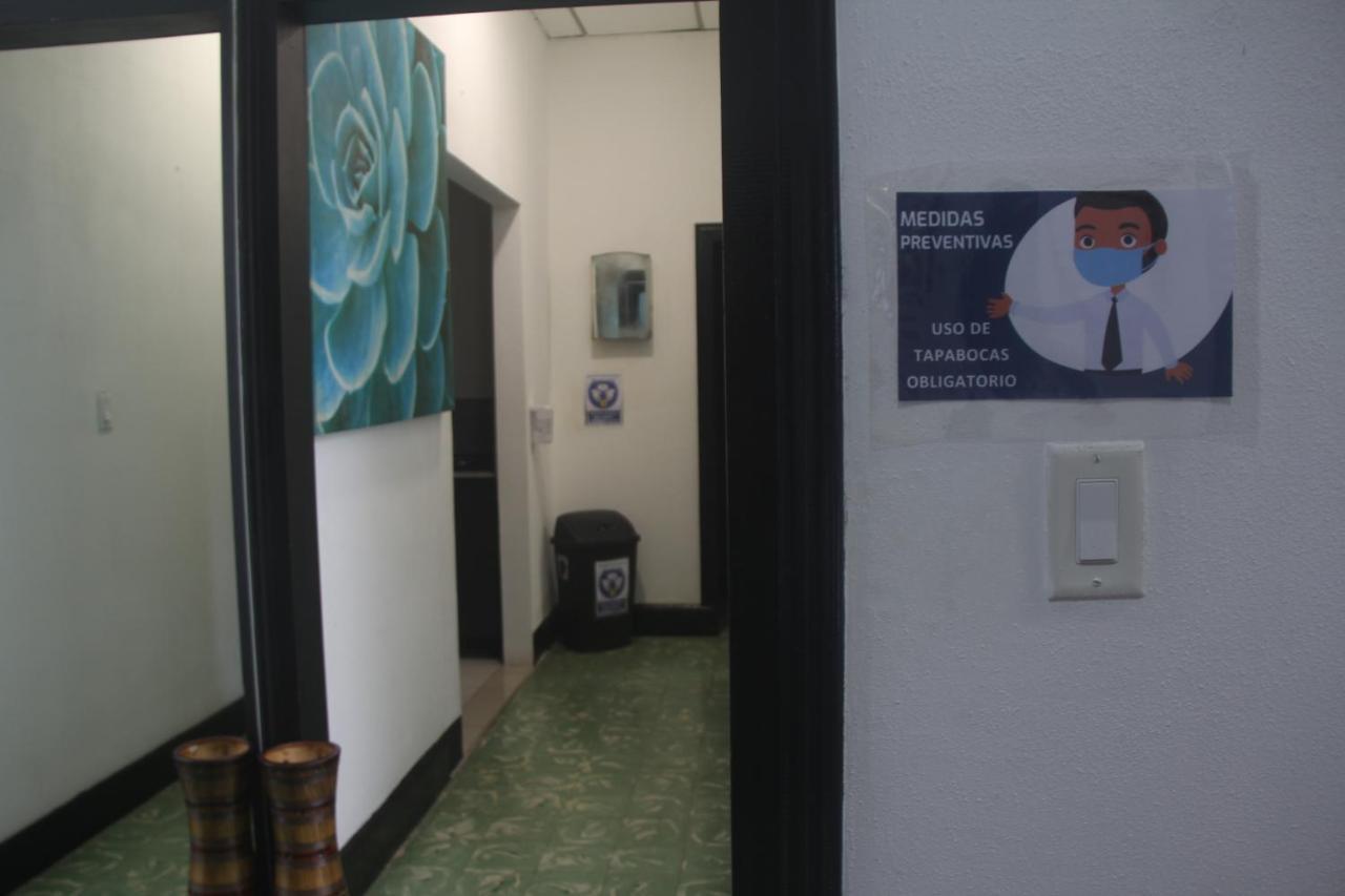 Eden'S Garden Hostel Panama City Ngoại thất bức ảnh