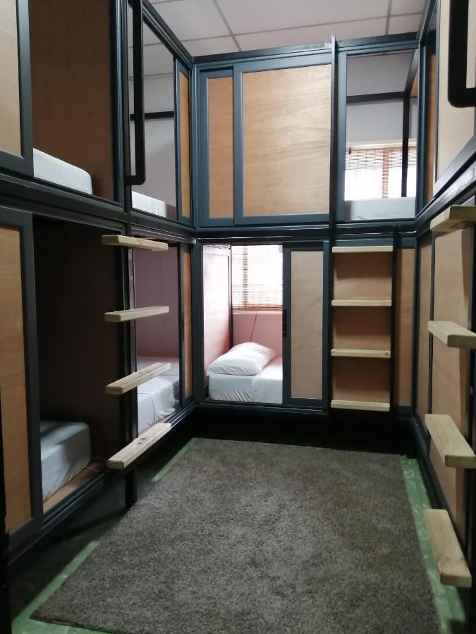 Eden'S Garden Hostel Panama City Ngoại thất bức ảnh