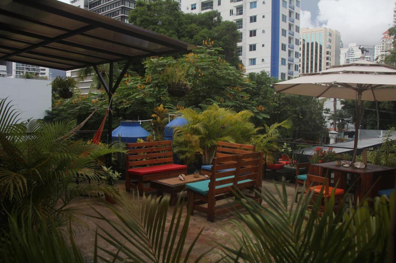 Eden'S Garden Hostel Panama City Ngoại thất bức ảnh