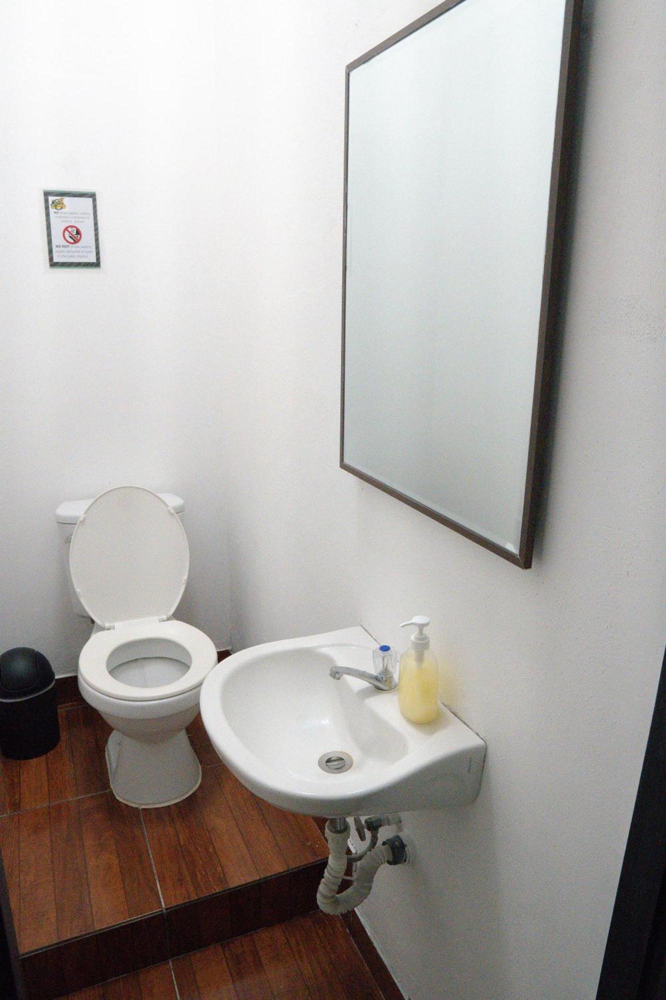 Eden'S Garden Hostel Panama City Ngoại thất bức ảnh