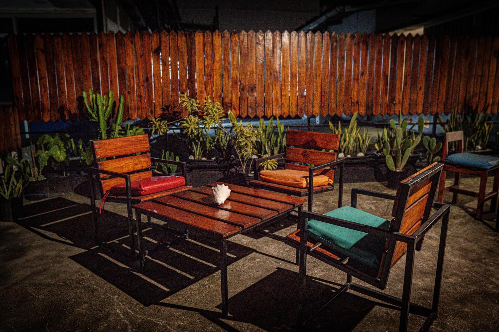 Eden'S Garden Hostel Panama City Ngoại thất bức ảnh